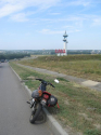 �4